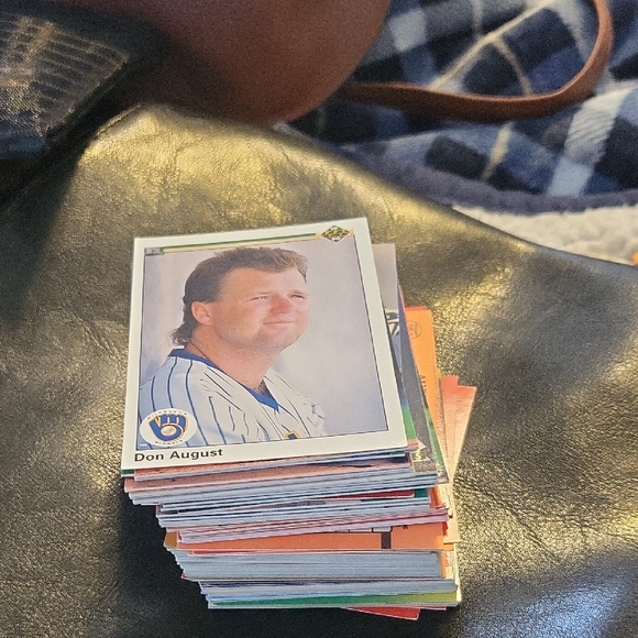 Baseball Trading Card Collection - Picture 1 of 3